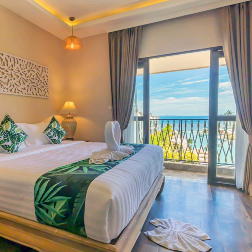 Vannee Golden Sands Beachfront Resort